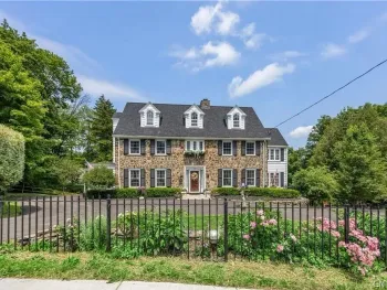Property at 68 Paris Road, New Hartford, NY 13413