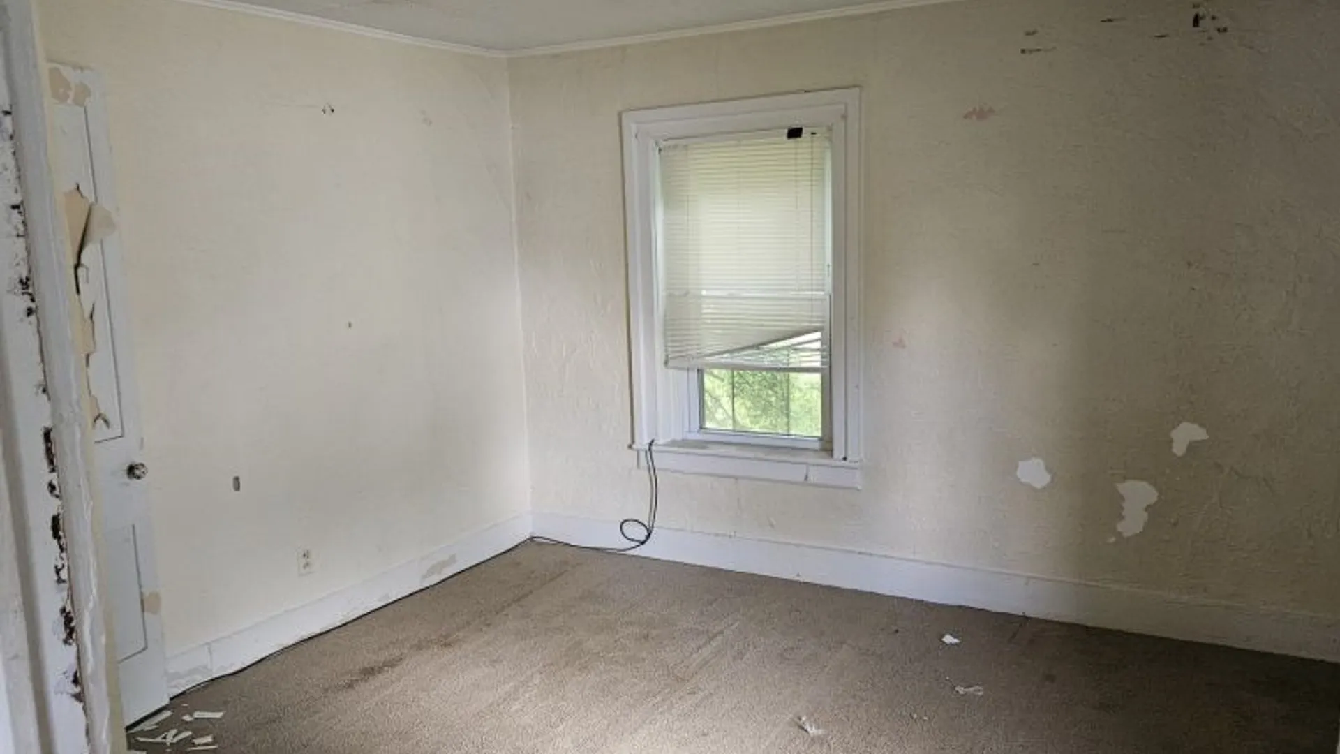 Property at 141 Pine Street, Lockport City, NY 14094 13
