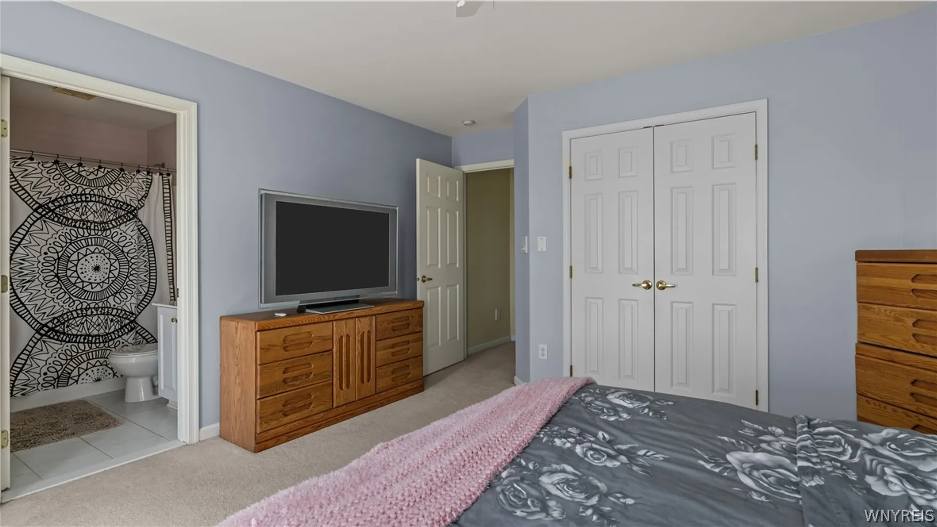 Property at 6225 Country Walk Court, Clarence, NY 14032 37