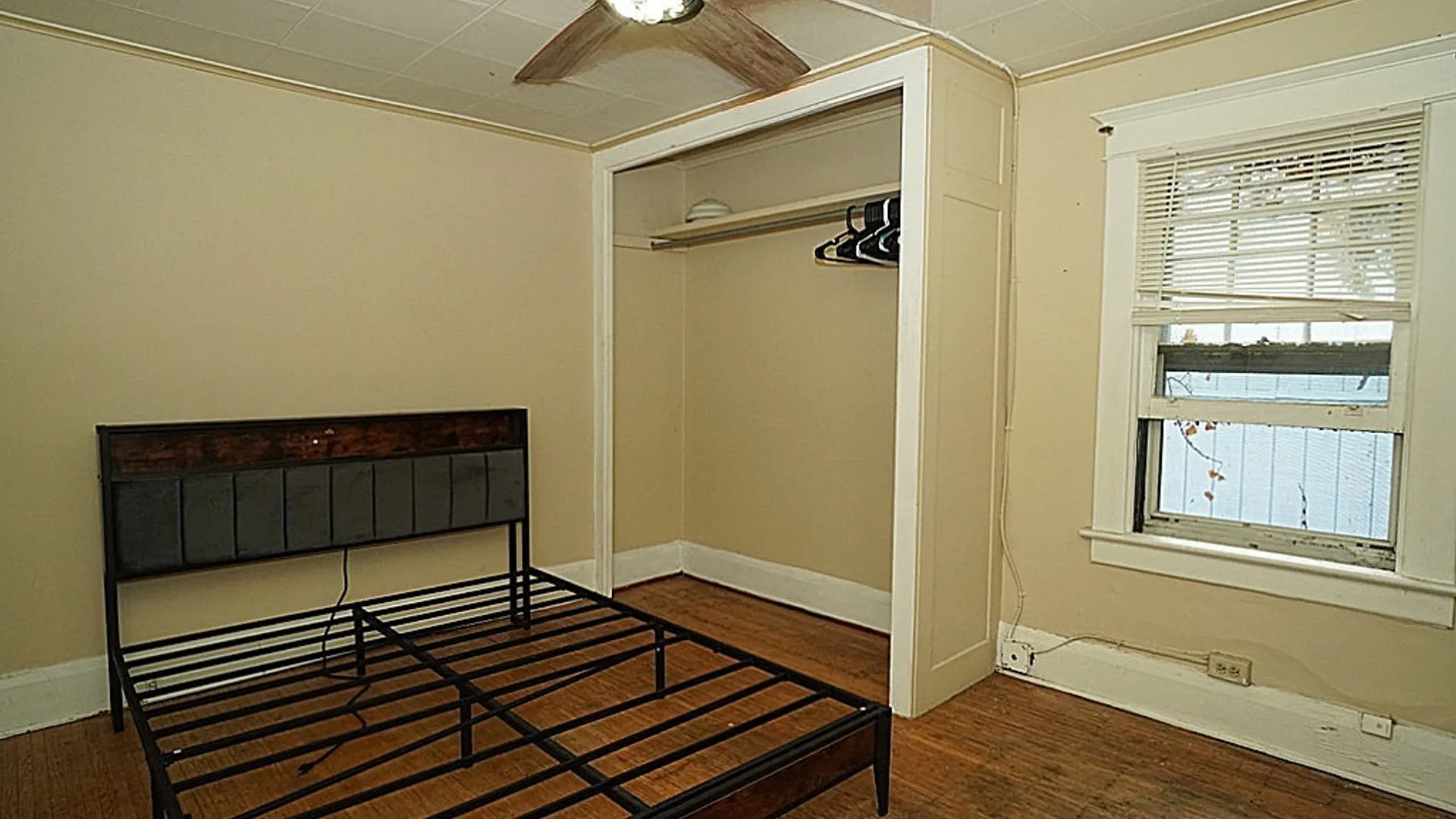 Property at 235 Saranac Avenue, Buffalo, NY 14216 20