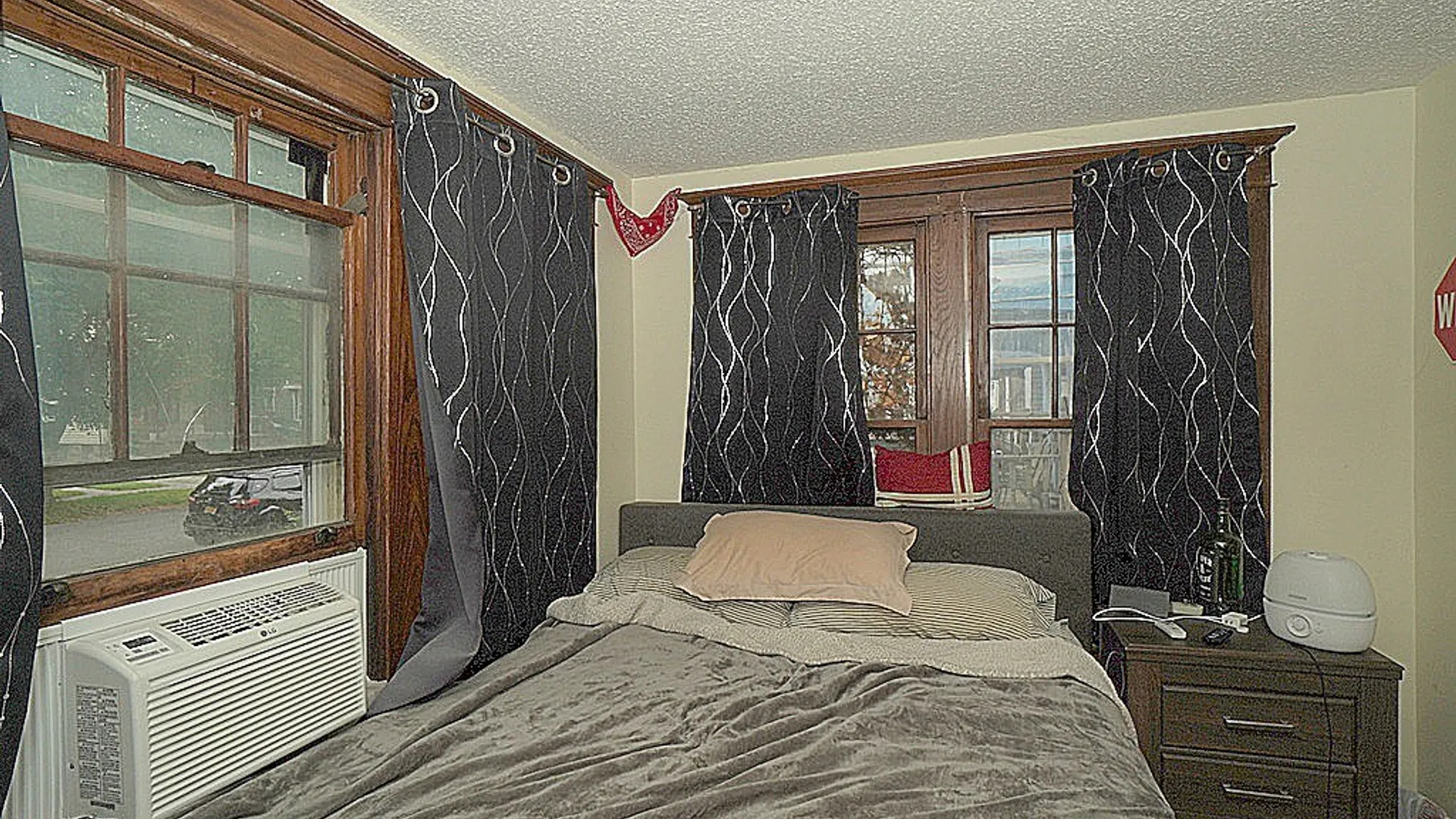 Property at 235 Saranac Avenue, Buffalo, NY 14216 8