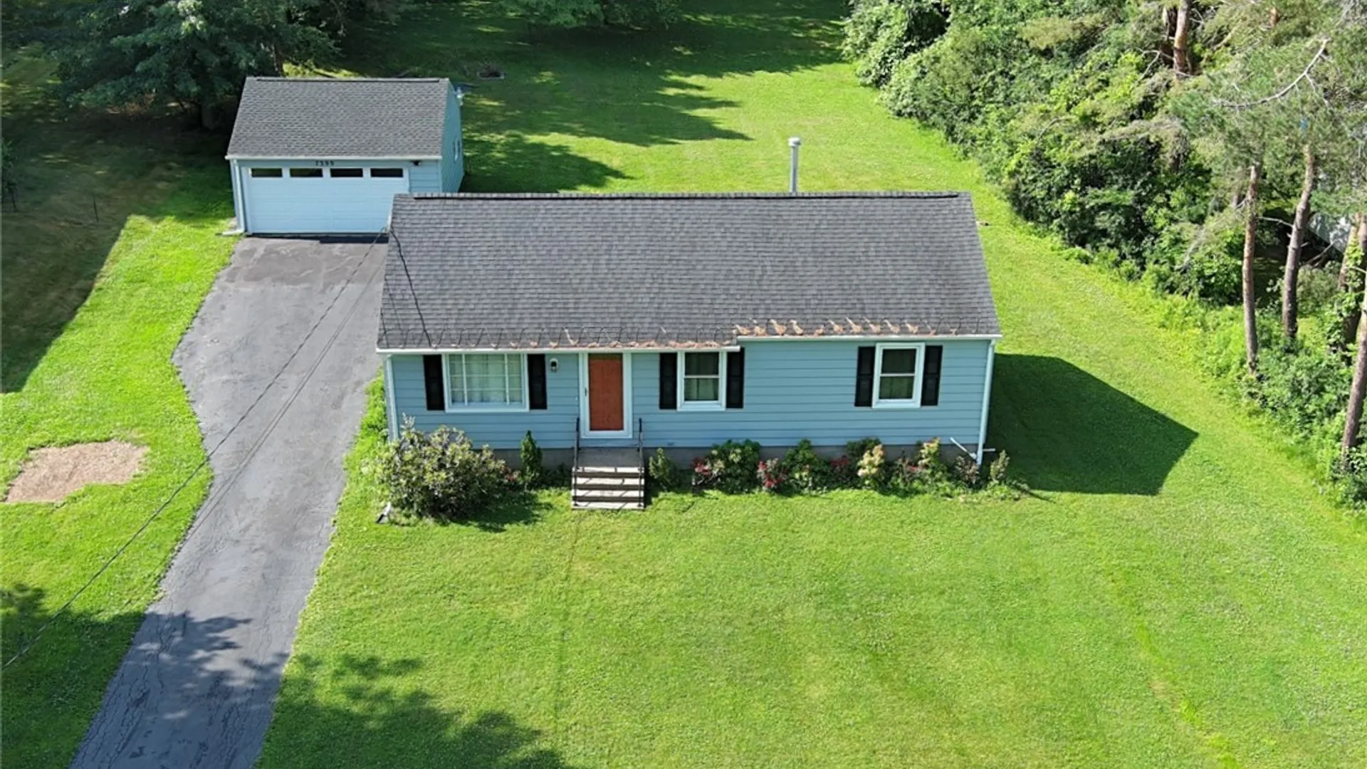 Property at 7399 Michael Road, Orchard Park, NY 14127 11