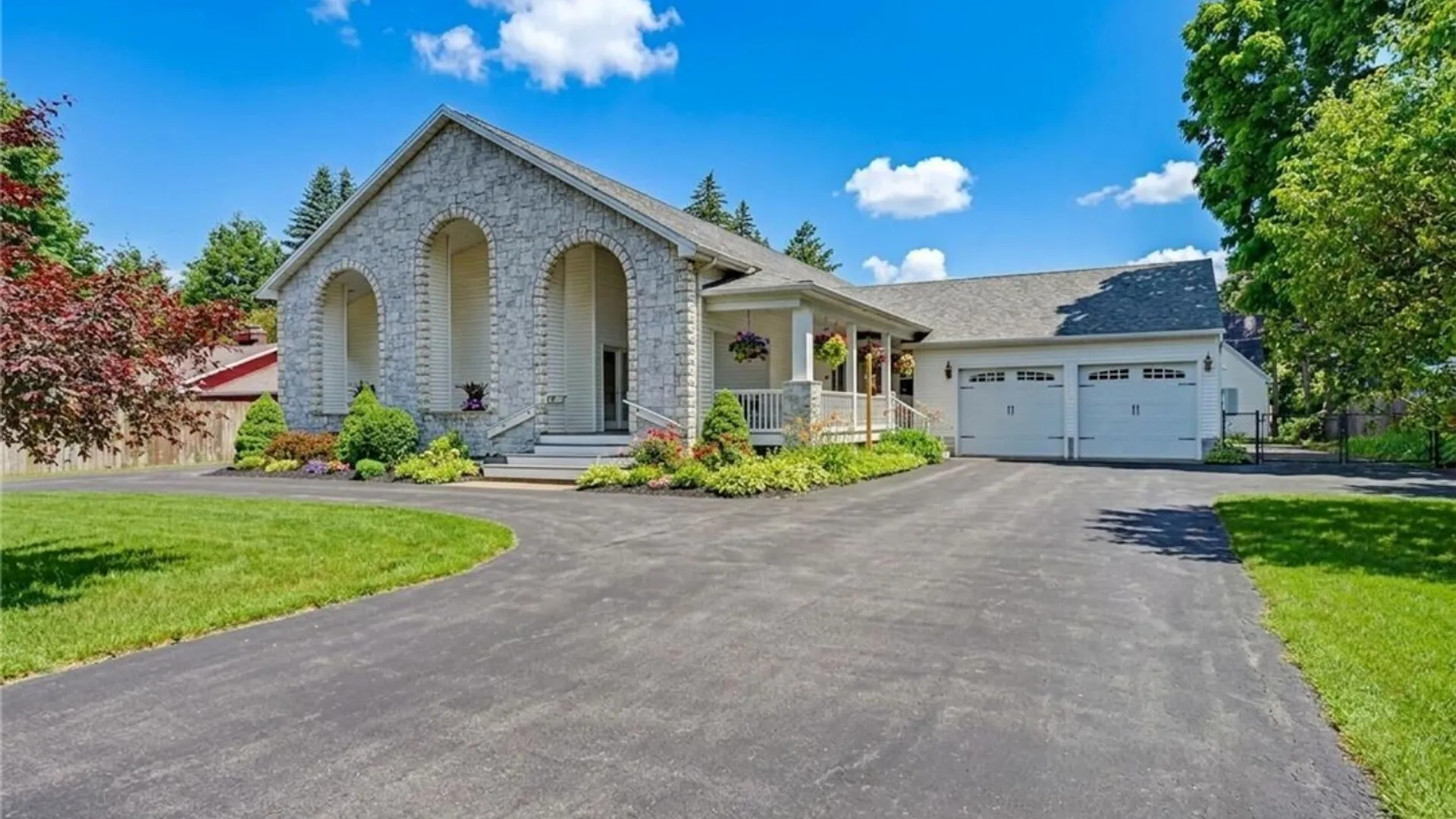 Property at 6790 Gowanda State Road, Hamburg, NY 14075 2