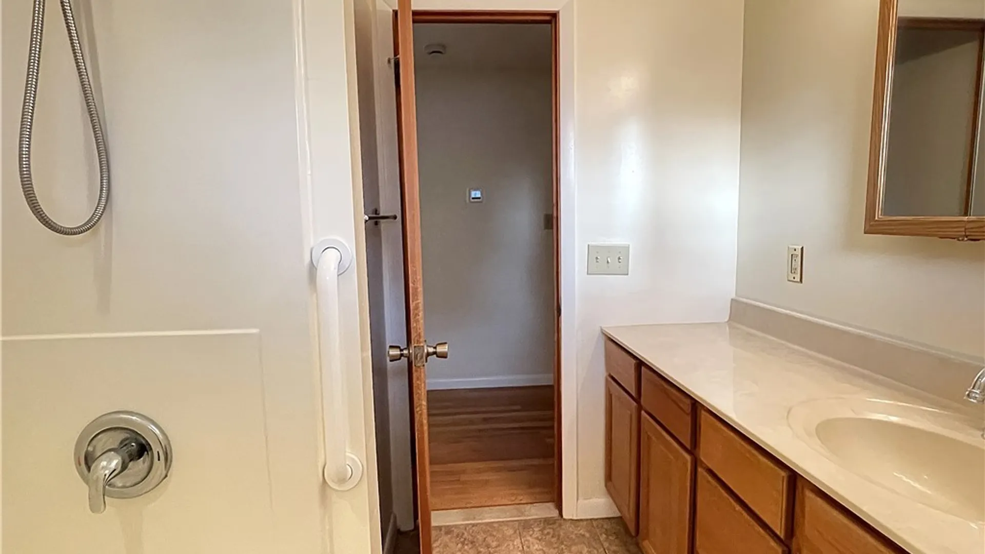 Property at 8135 Brookwood Drive, Cicero, NY 13039 23