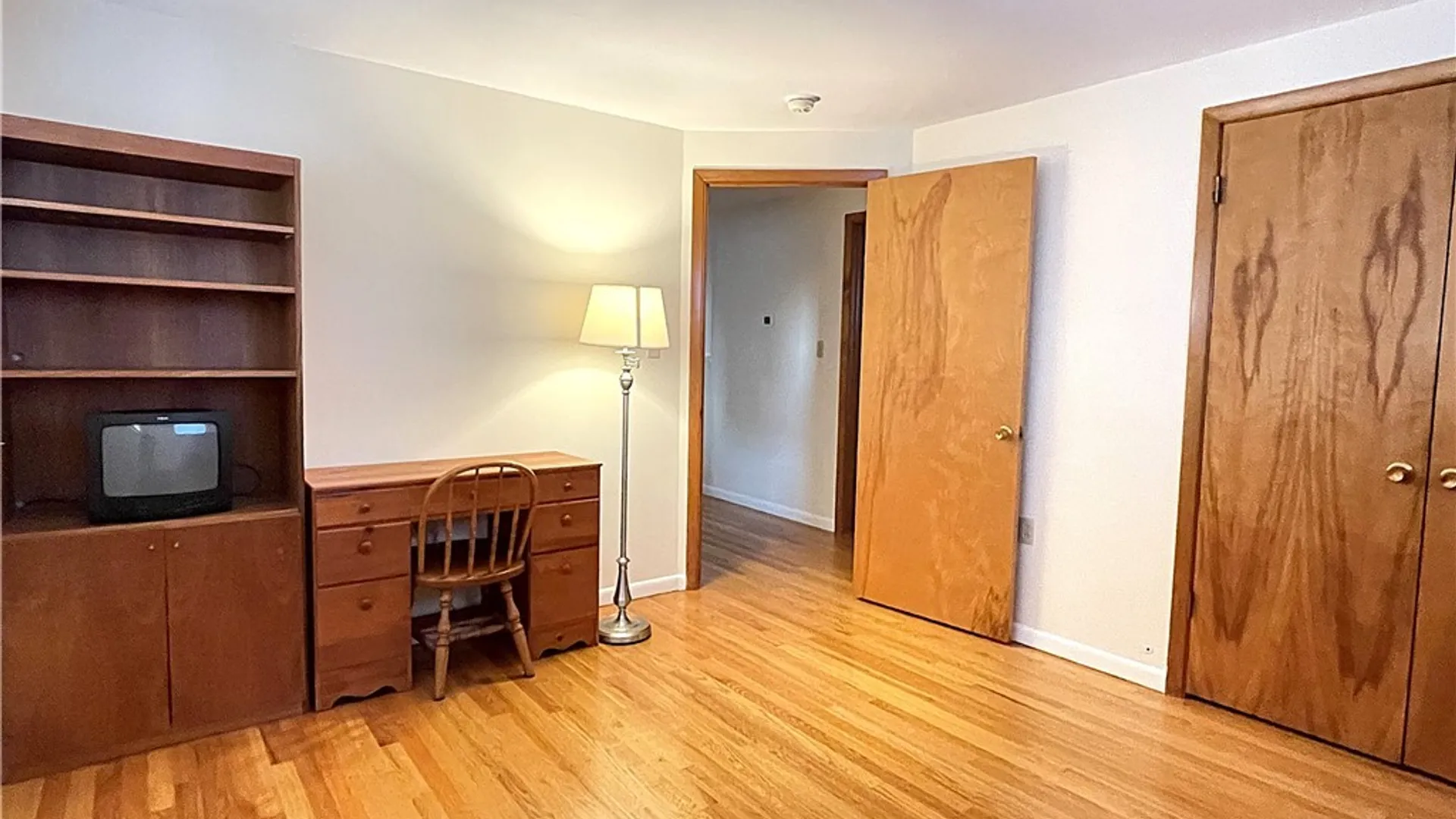 Property at 8135 Brookwood Drive, Cicero, NY 13039 24