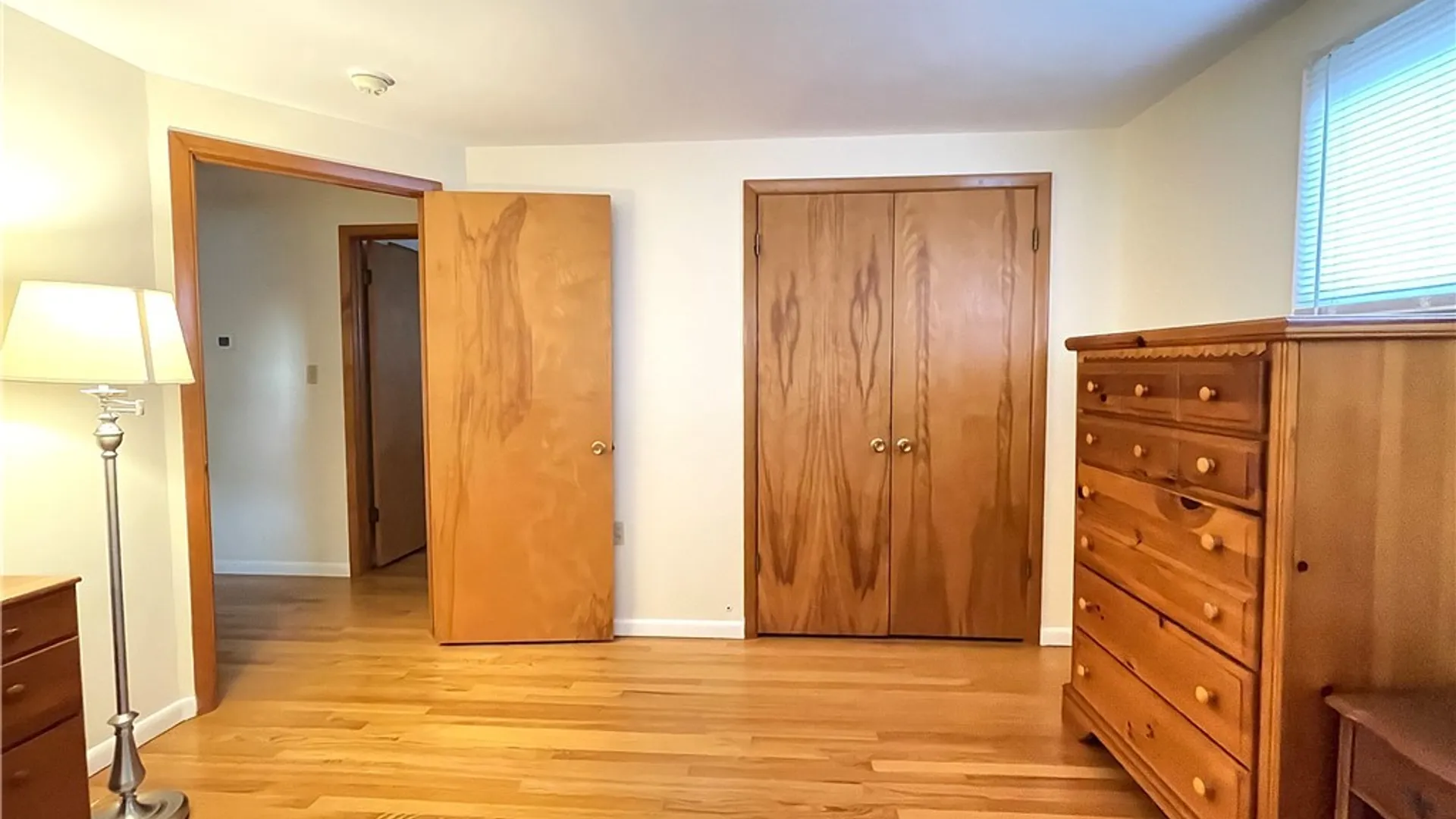 Property at 8135 Brookwood Drive, Cicero, NY 13039 25