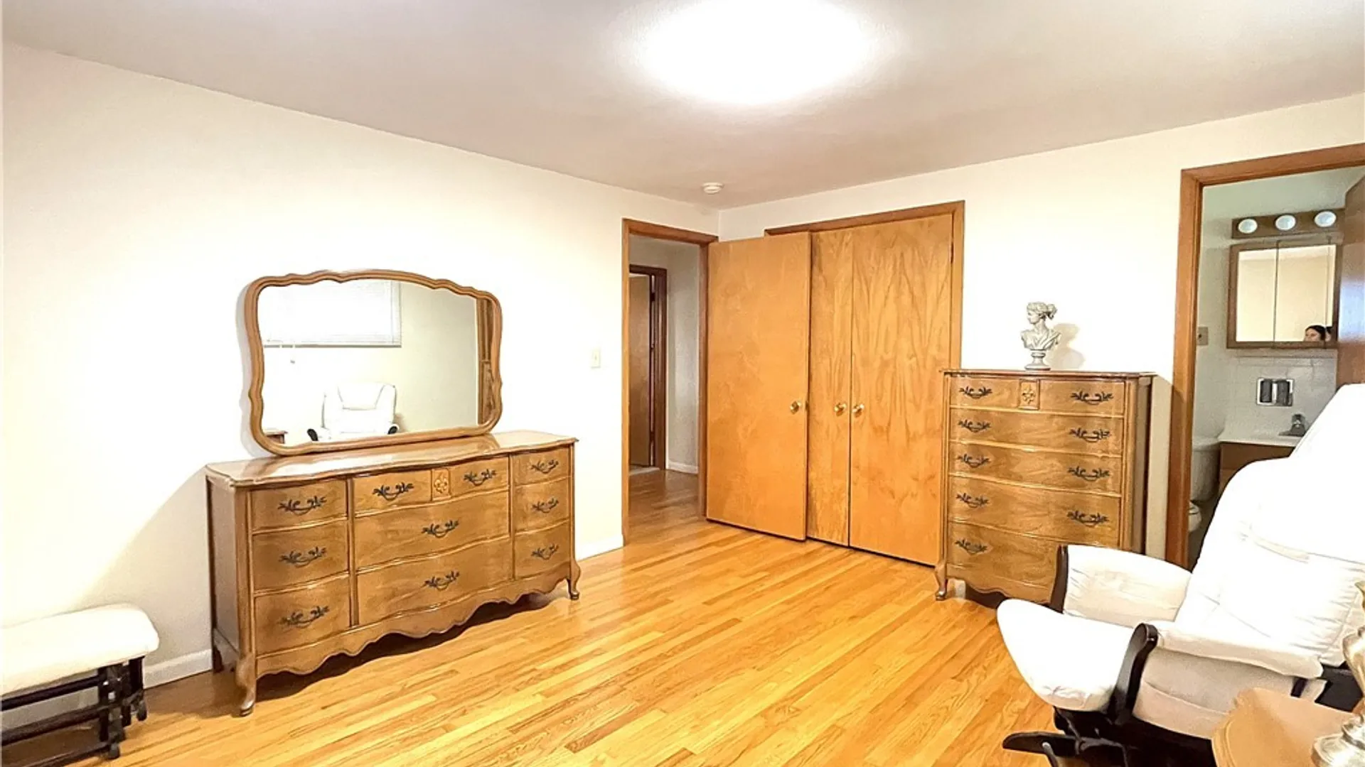 Property at 8135 Brookwood Drive, Cicero, NY 13039 26