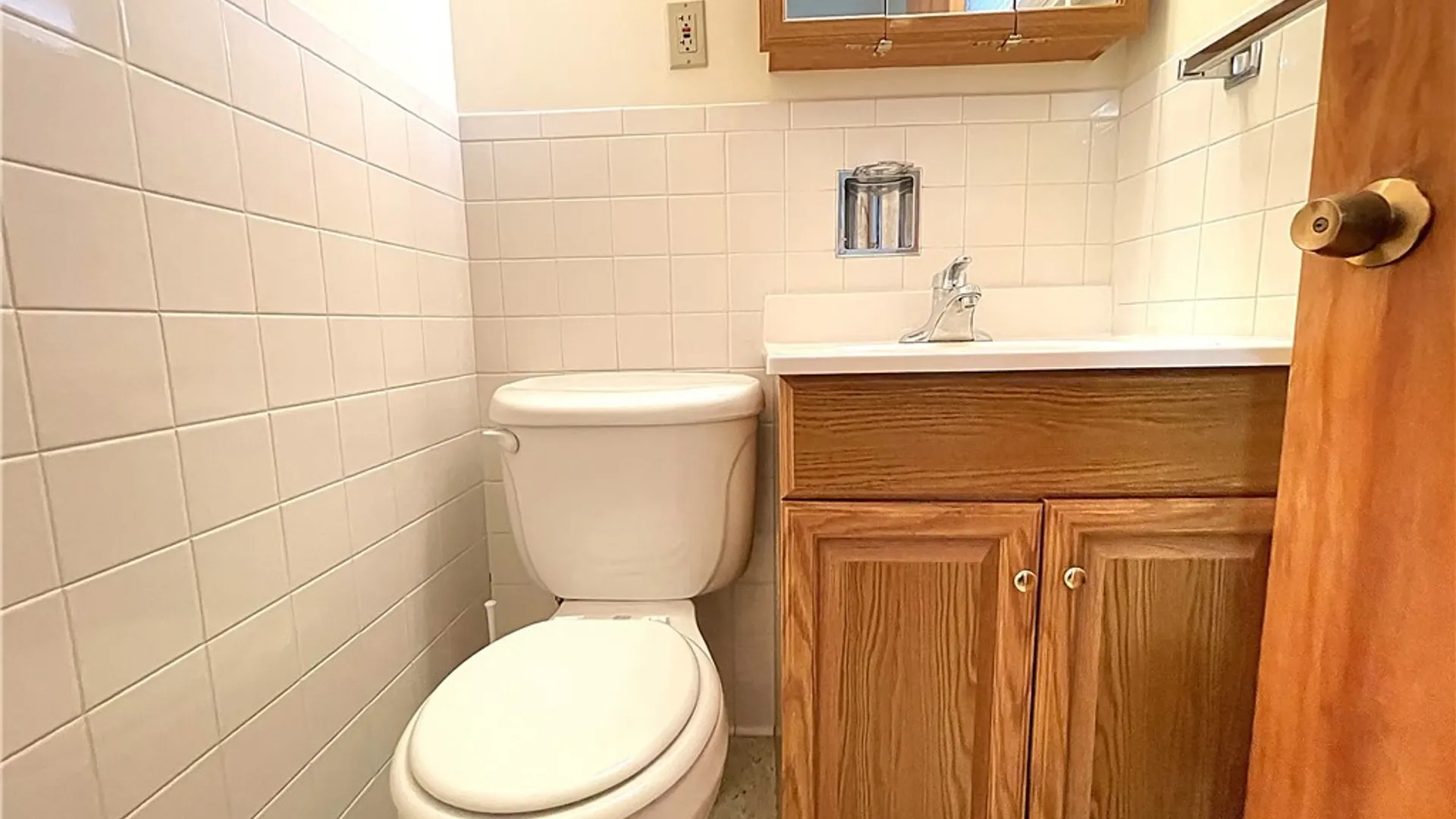 Property at 8135 Brookwood Drive, Cicero, NY 13039 29