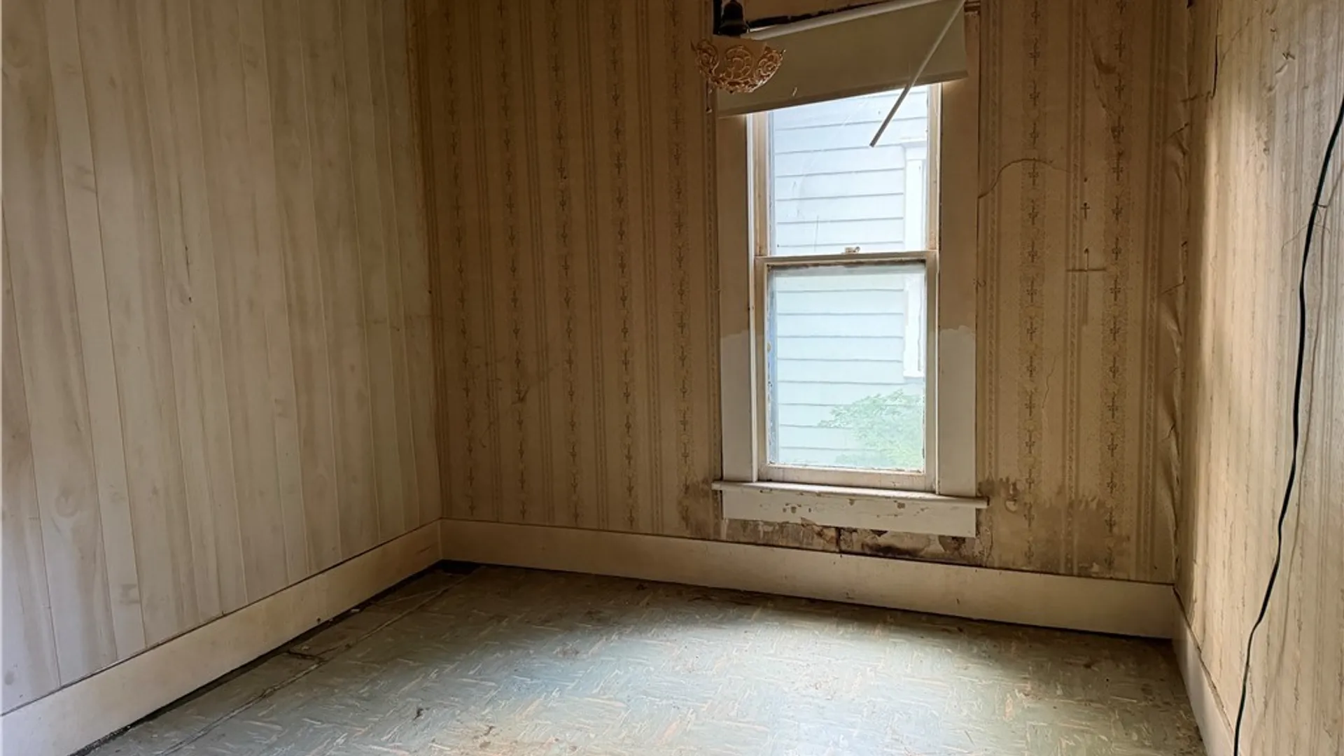 Property at 416 Mccool Avenue, DeWitt, NY 13057 11