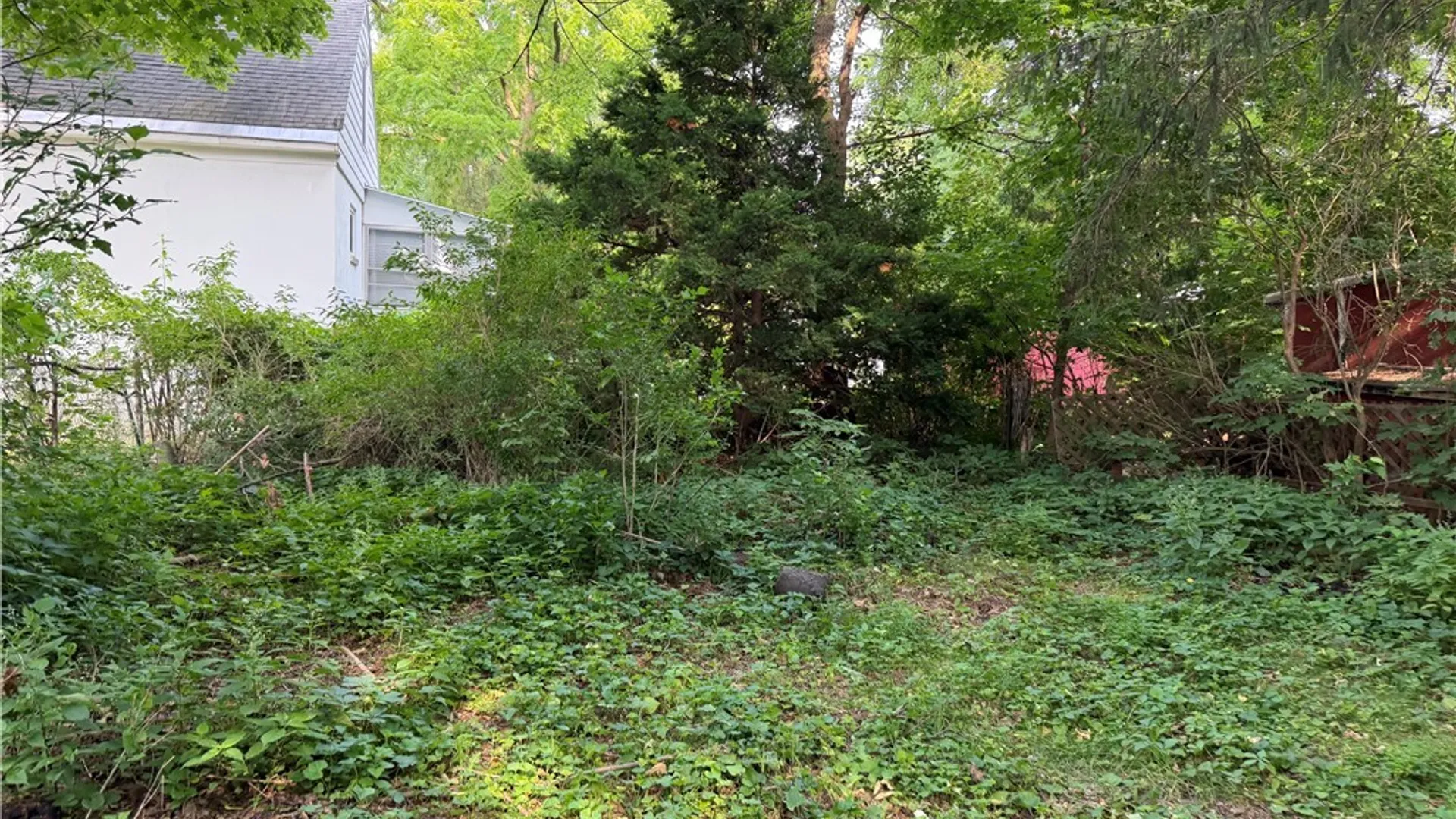 Property at 416 Mccool Avenue, DeWitt, NY 13057 26