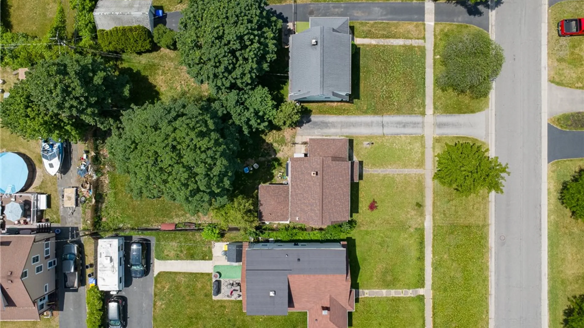 Property at 481 Stonewood Avenue, Greece, NY 14616 31