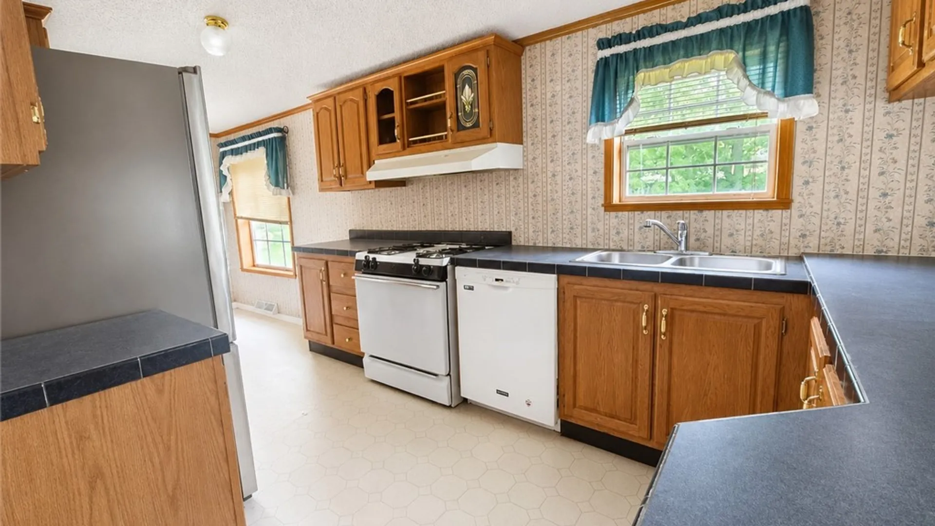 Property at 2102 W Seneca Street, Ovid, NY 14521 12