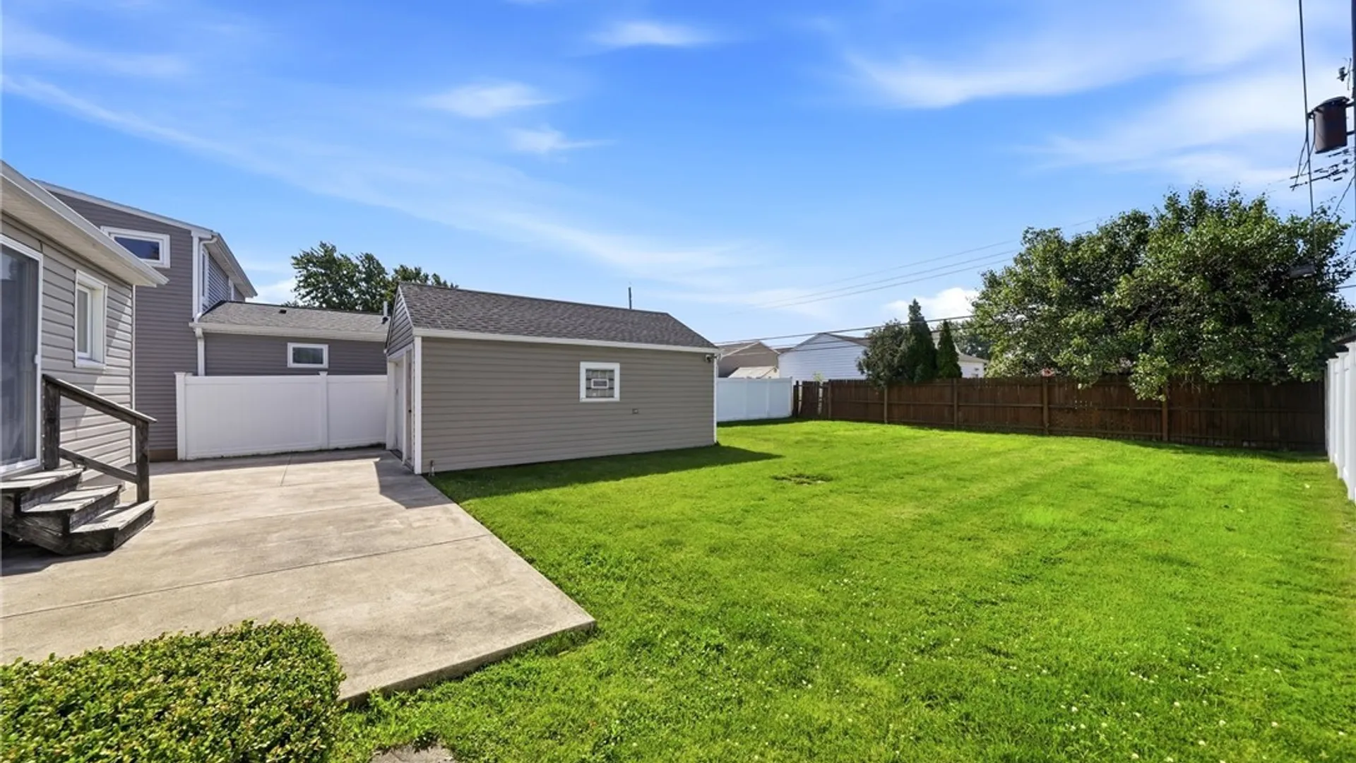 Property at 212 Treadwell Road, Tonawanda, NY 14150 38