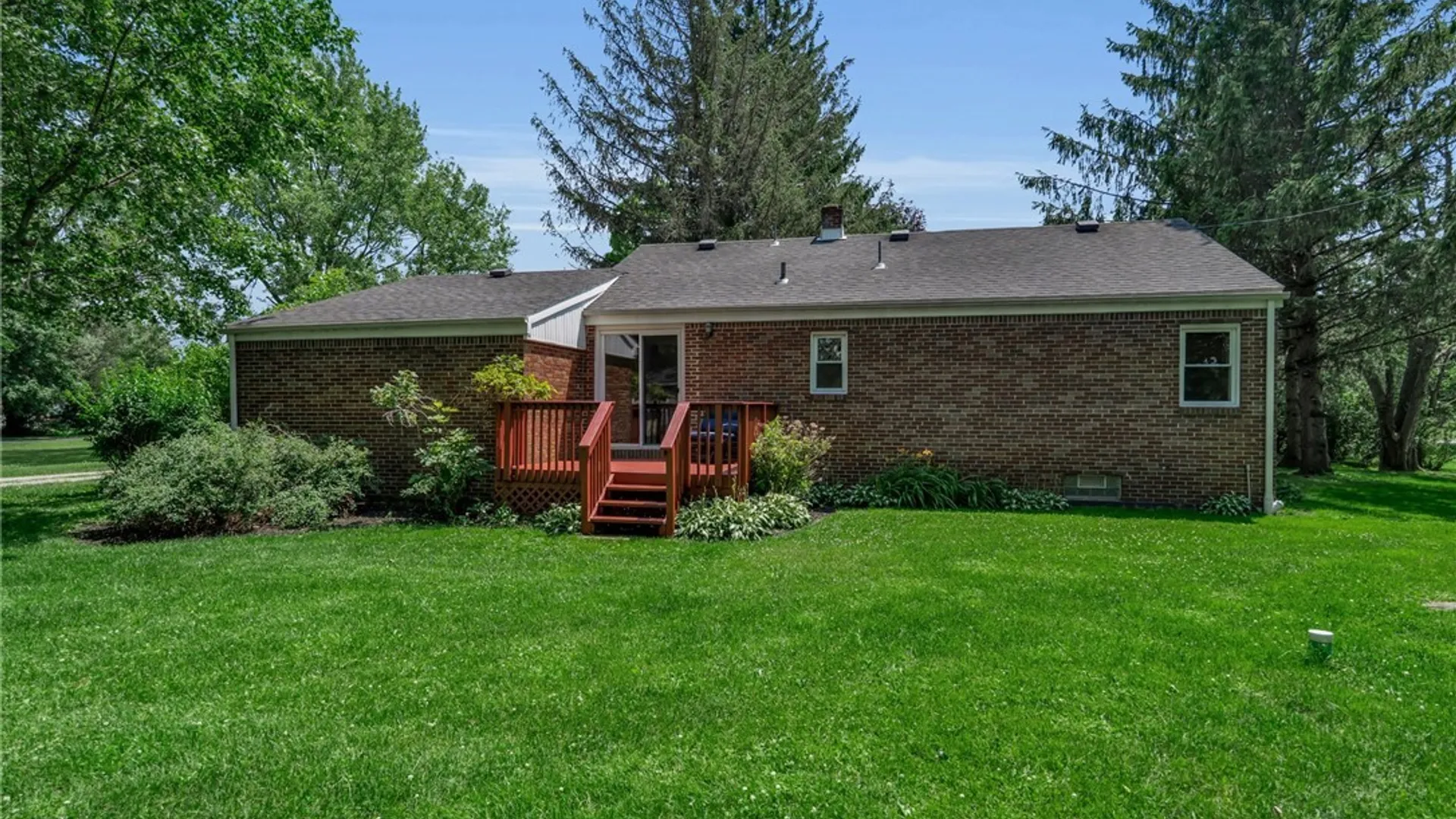 Property at 5588 Genesee Street, Lancaster, NY 14086 35