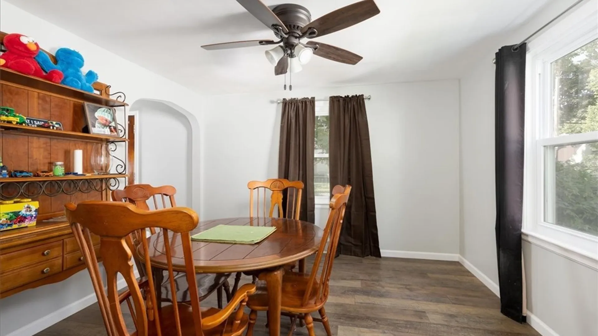 Property at 8116 Lindbergh Avenue, Niagara Falls, NY 14304 6