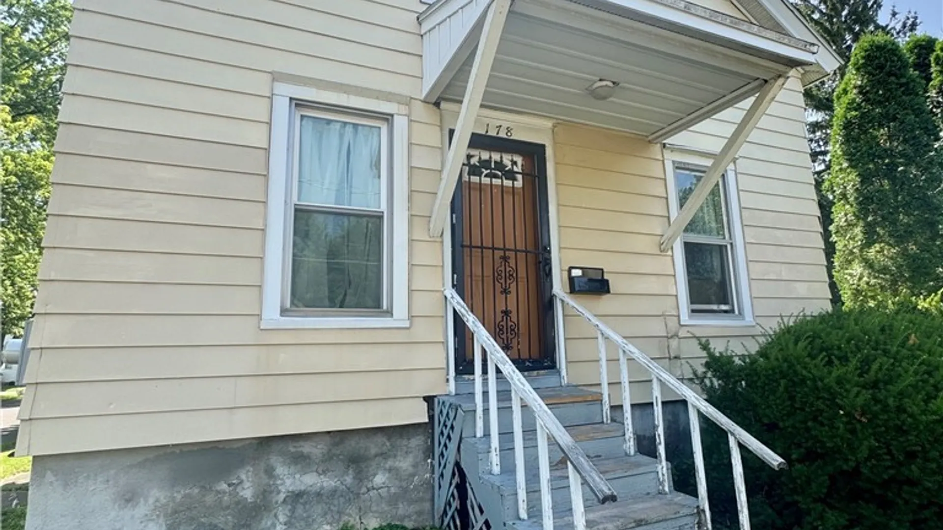 Property at 178 Hazelhurst Avenue, Syracuse, NY 13206 2