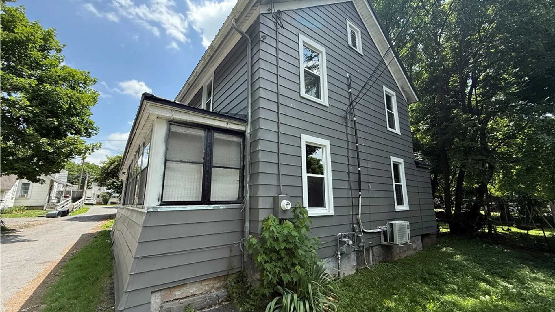 Property at 2 Guilfoil Avenue, Auburn, NY 13021 3