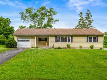 Property at 6 Roman Road, New Hartford, NY 13413