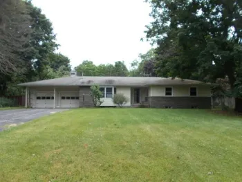 Property at 3 Drumlin Drive, Macedon, NY 14502
