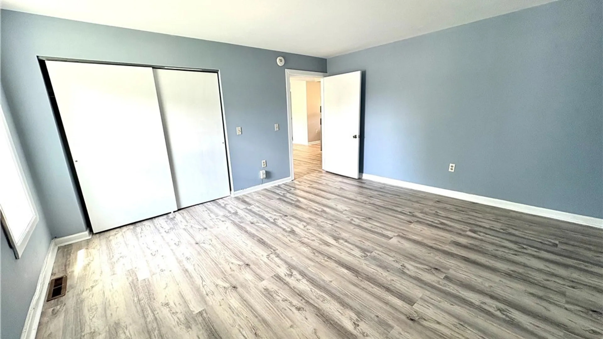 Property at 17 Cottage Street, Auburn, NY 13021 7