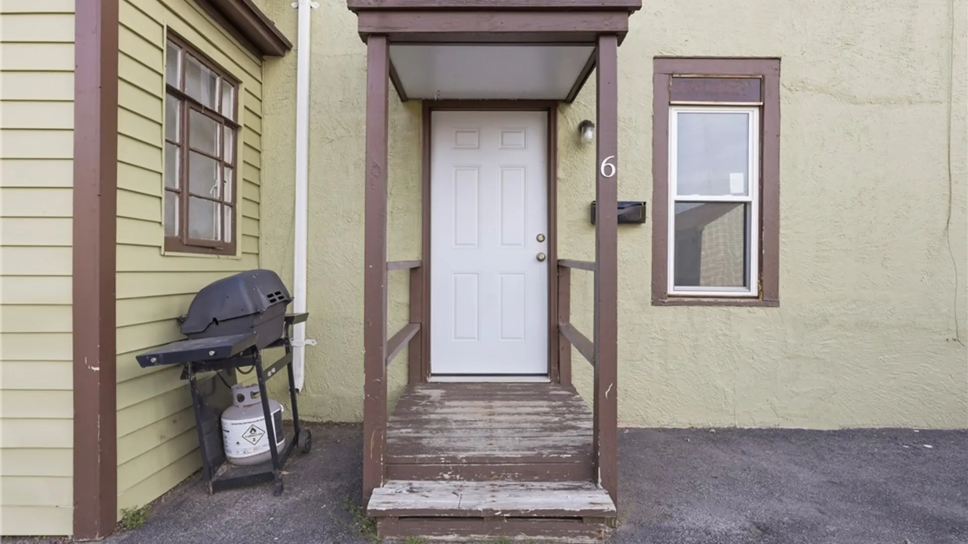 Property at 26 Milnor Avenue, Lackawanna, NY 14218 2