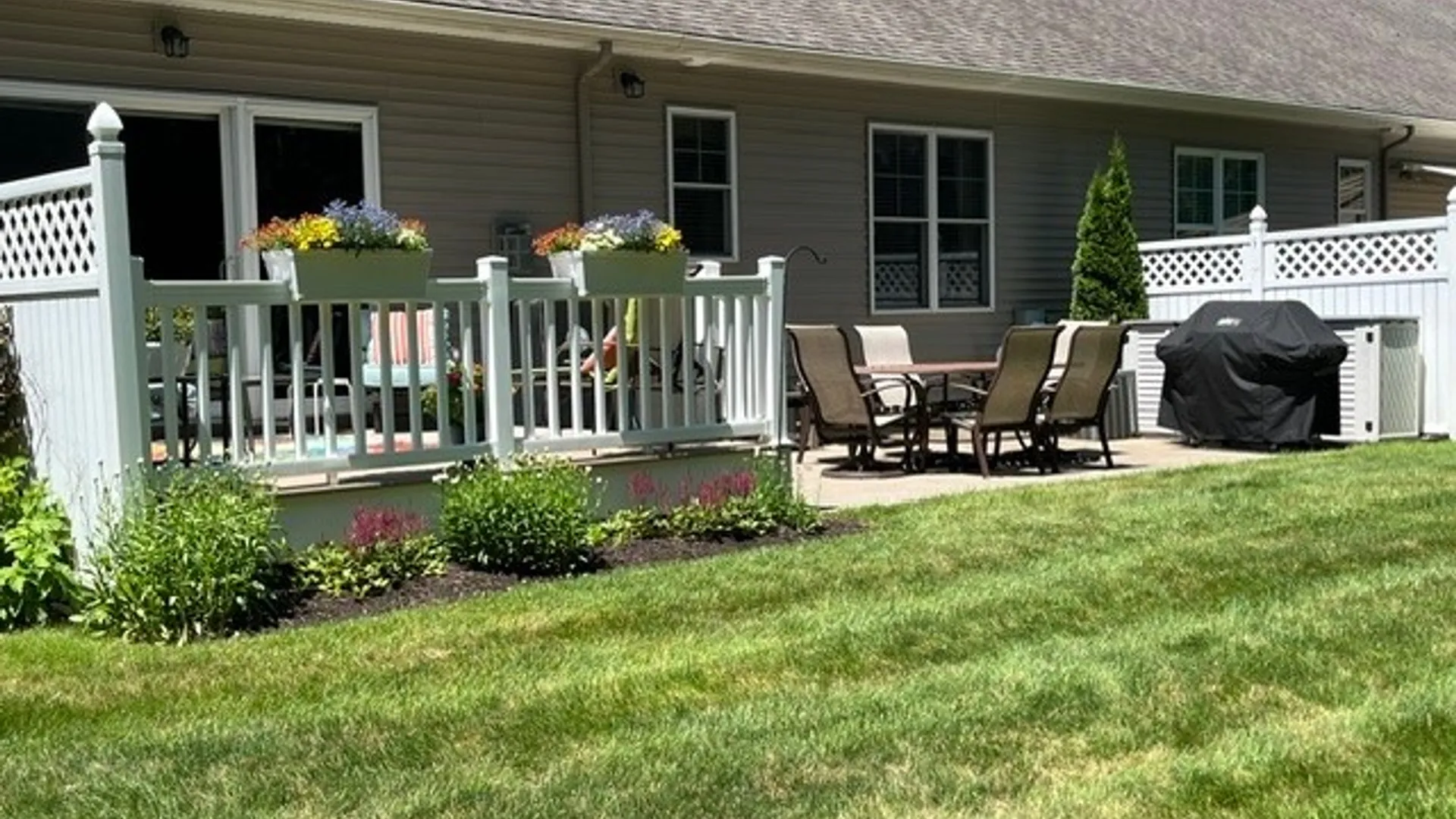 Property at 283 Carriage Path Court, Webster, NY 14580 4
