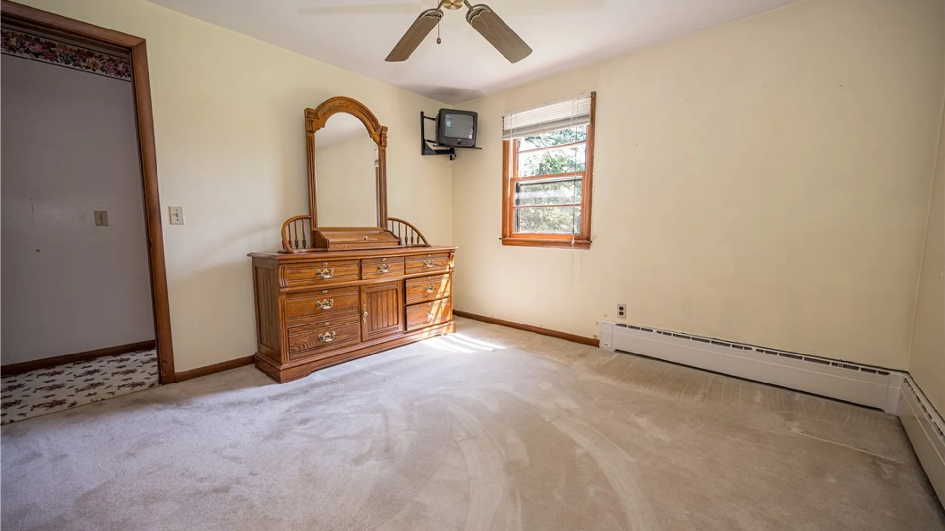 Property at 181 Cayuga Creek Road, Cheektowaga, NY 14227 19