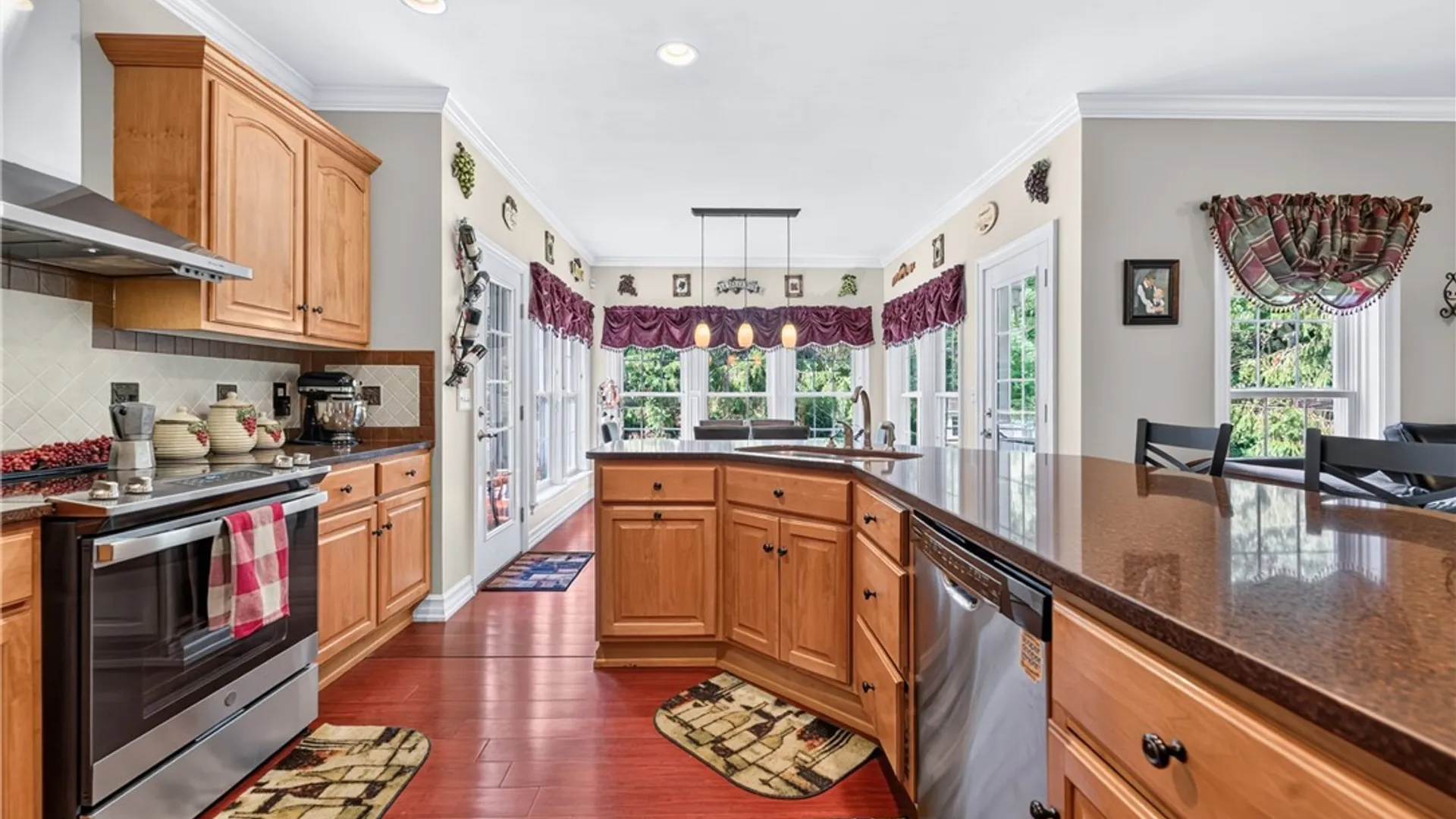 Property at 11 Eagle Ridge Drive, New Hartford, NY 13413 8
