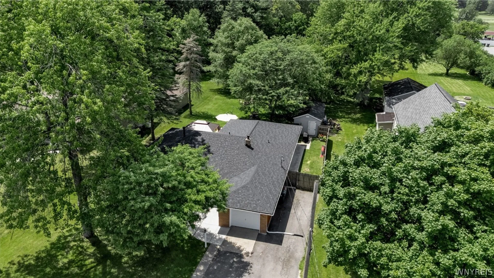 Property at 1794 Sweeney Street, North Tonawanda, NY 14120 4