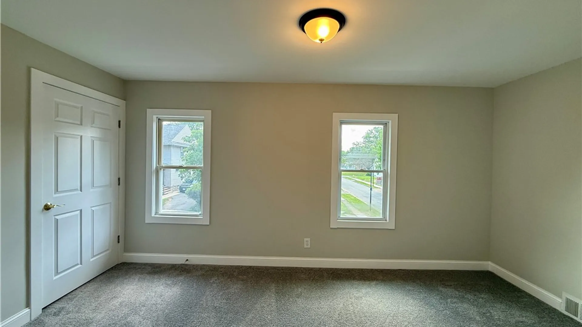 Property at 96 Delamaine Drive, Rochester, NY 14621 12