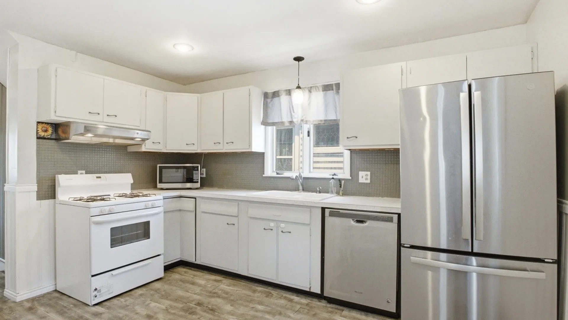 Property at 97 Edgewood Avenue, Buffalo, NY 14220 20