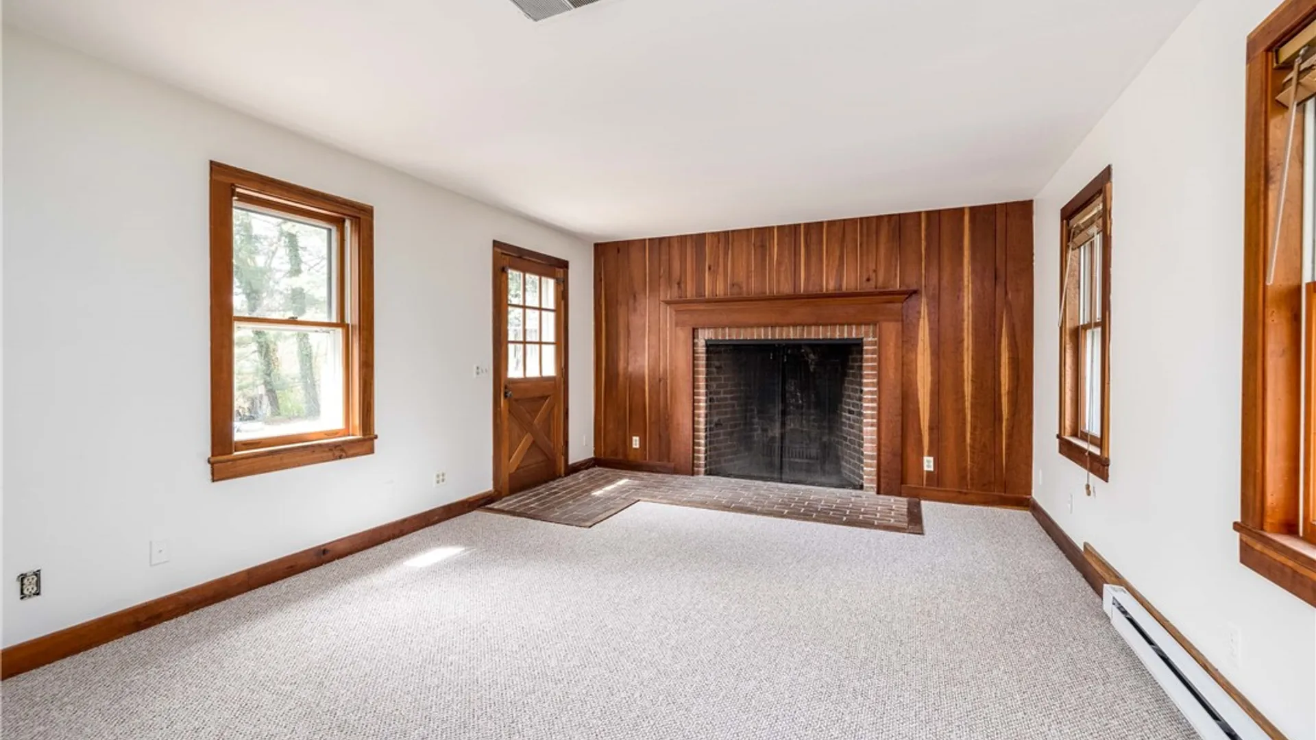 Property at 1253 Fairport Road, Perinton, NY 14450 16