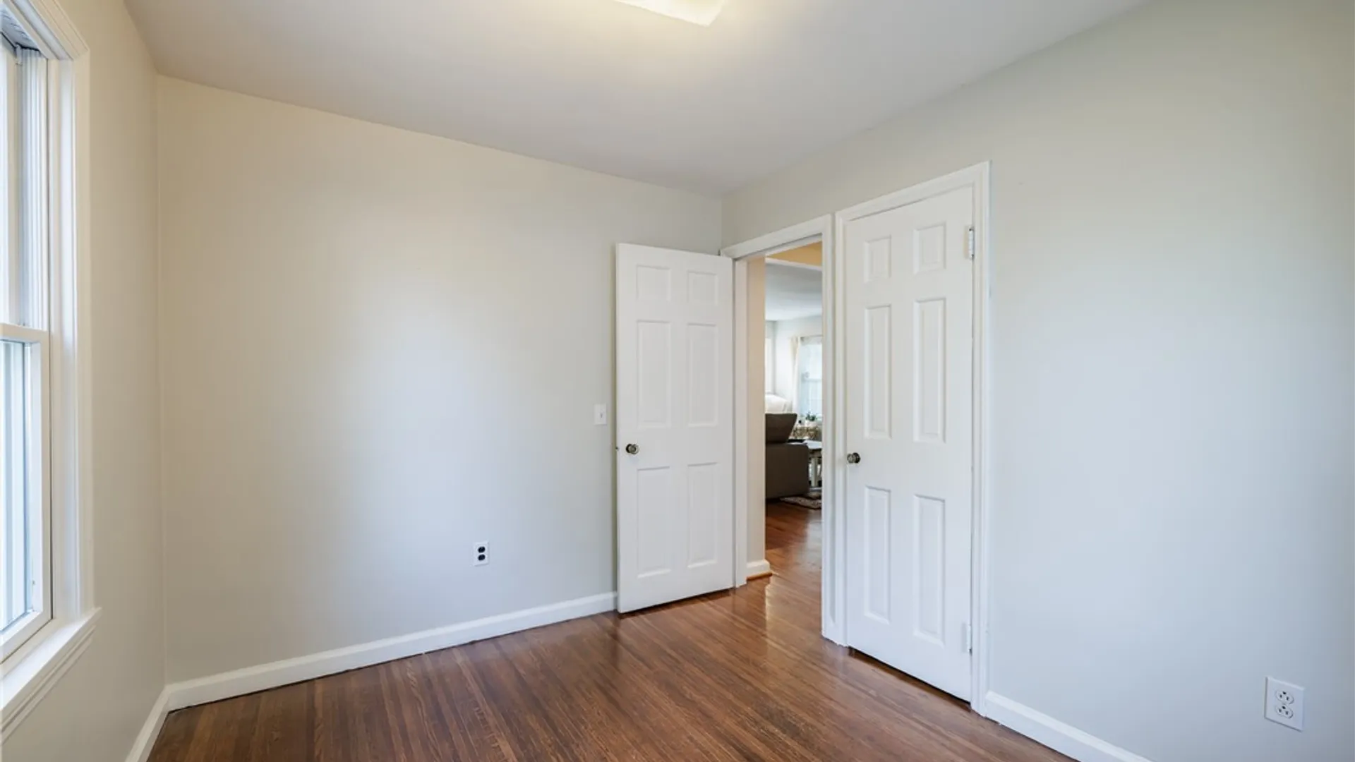 Property at 910 Whitlock Road, Irondequoit, NY 14609 14