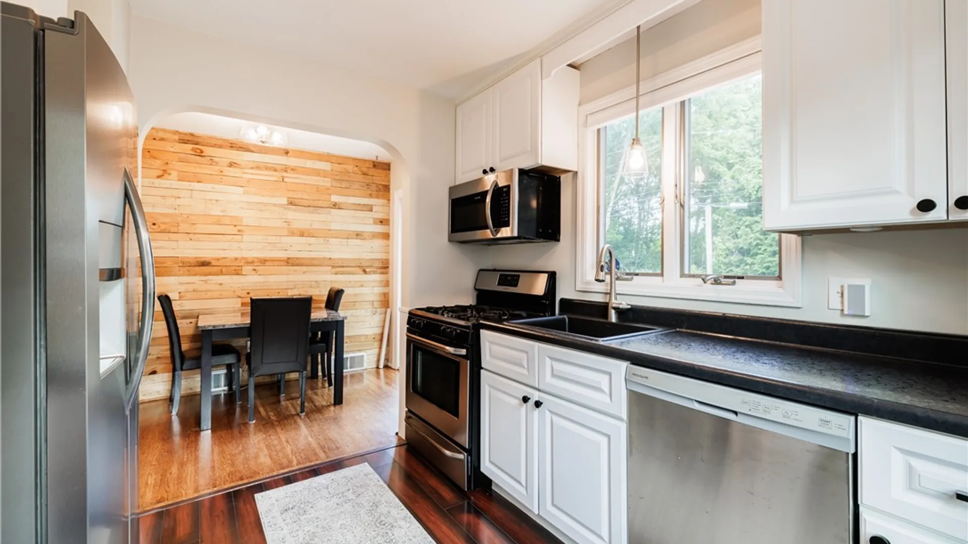Property at 910 Whitlock Road, Irondequoit, NY 14609 5
