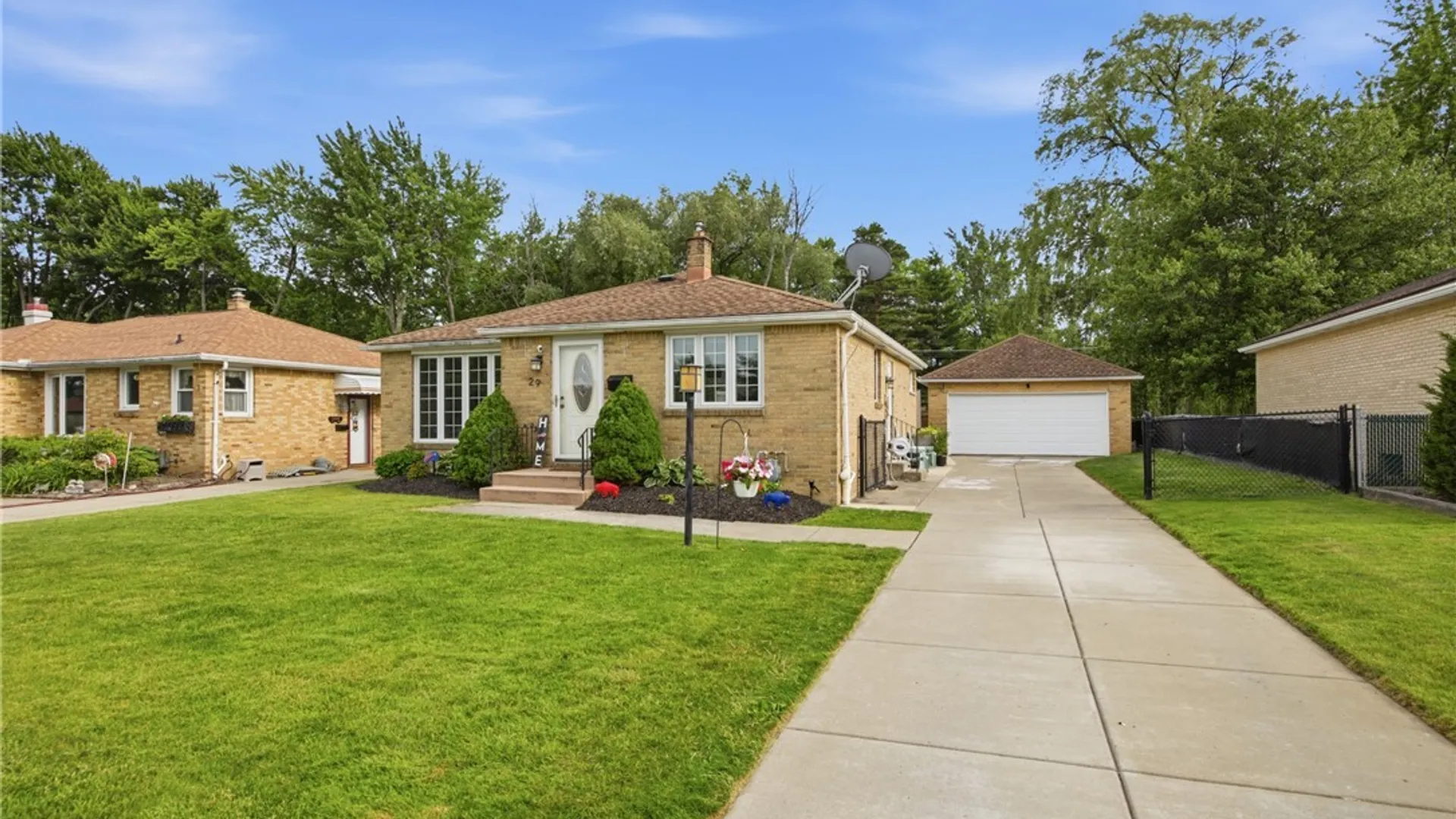 Property at 29 Siegfried Drive, Amherst, NY 14221 29