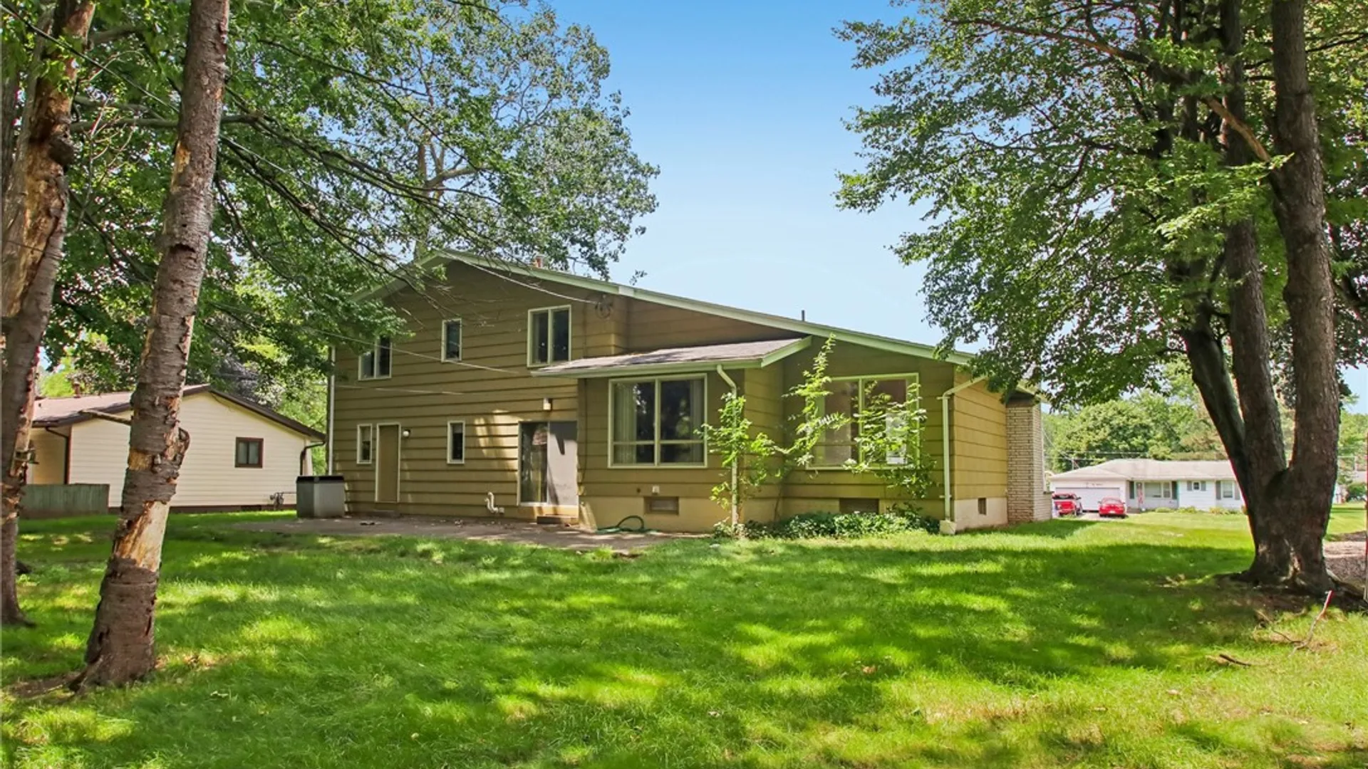 Property at 216 Somerworth Drive, Greece, NY 14626 43