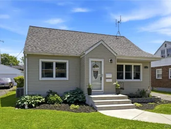Property at 3009 Kirschner Parkway, Hamburg, NY 14075