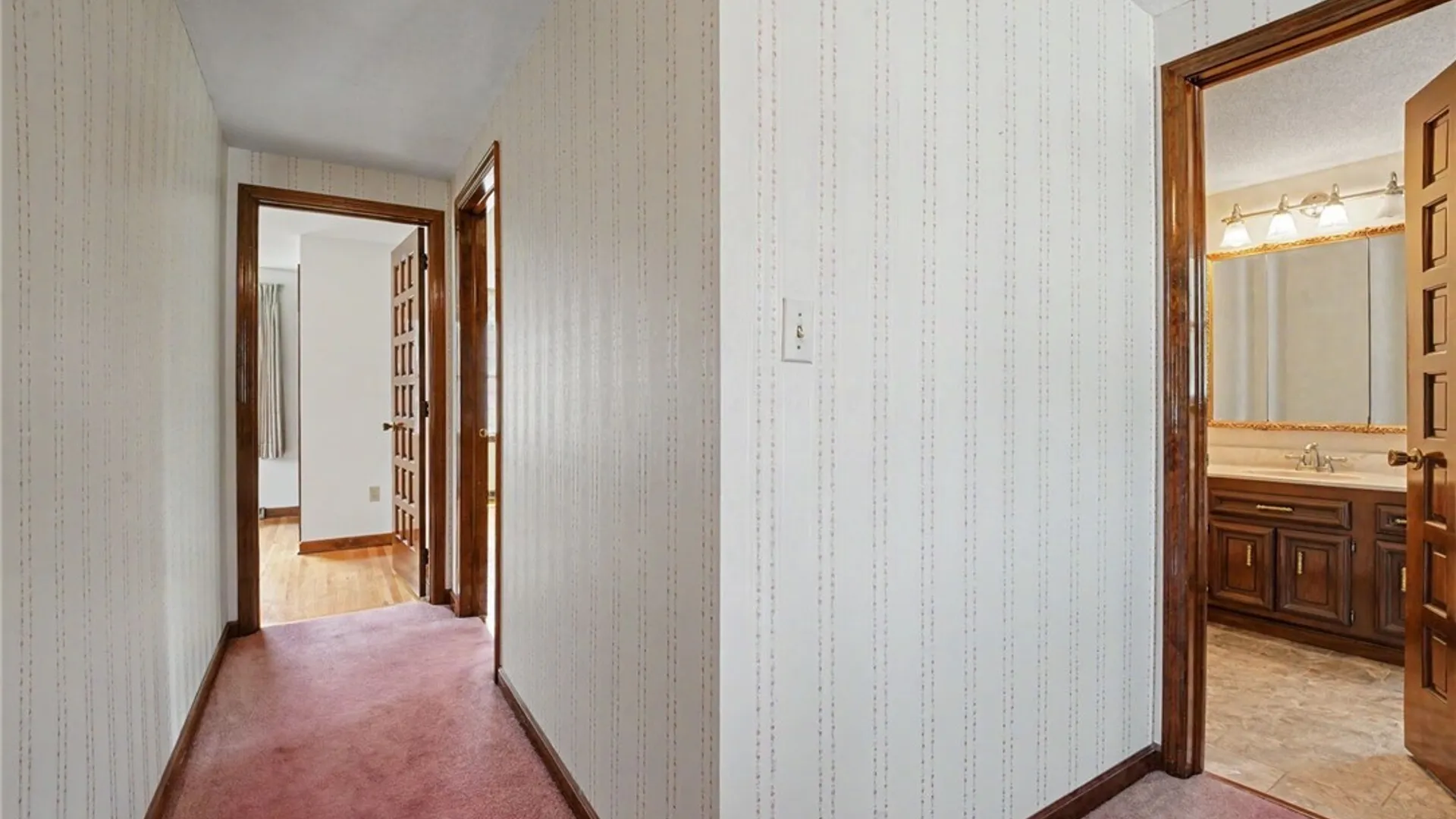 Property at 455 Meadow Drive, West Seneca, NY 14224 20