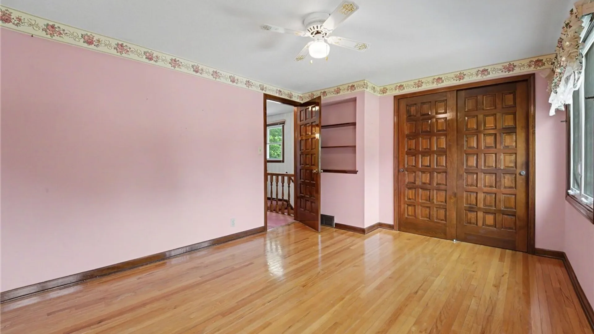 Property at 455 Meadow Drive, West Seneca, NY 14224 22