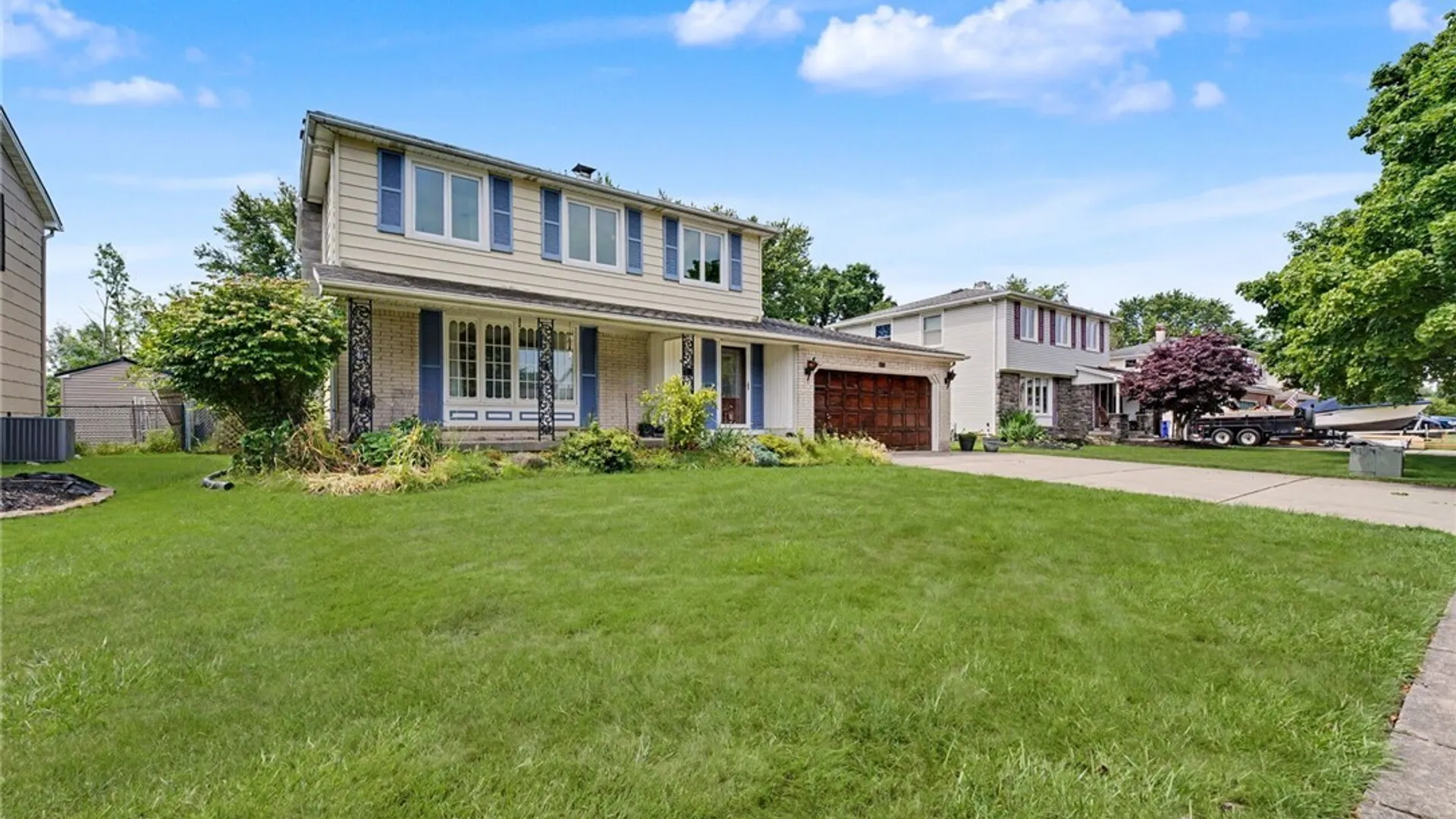 Property at 455 Meadow Drive, West Seneca, NY 14224 3
