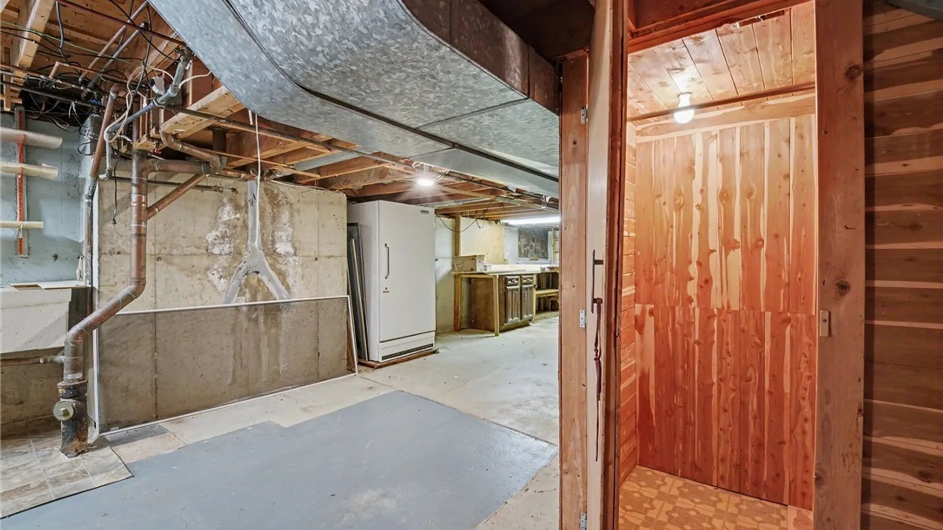 Property at 455 Meadow Drive, West Seneca, NY 14224 32