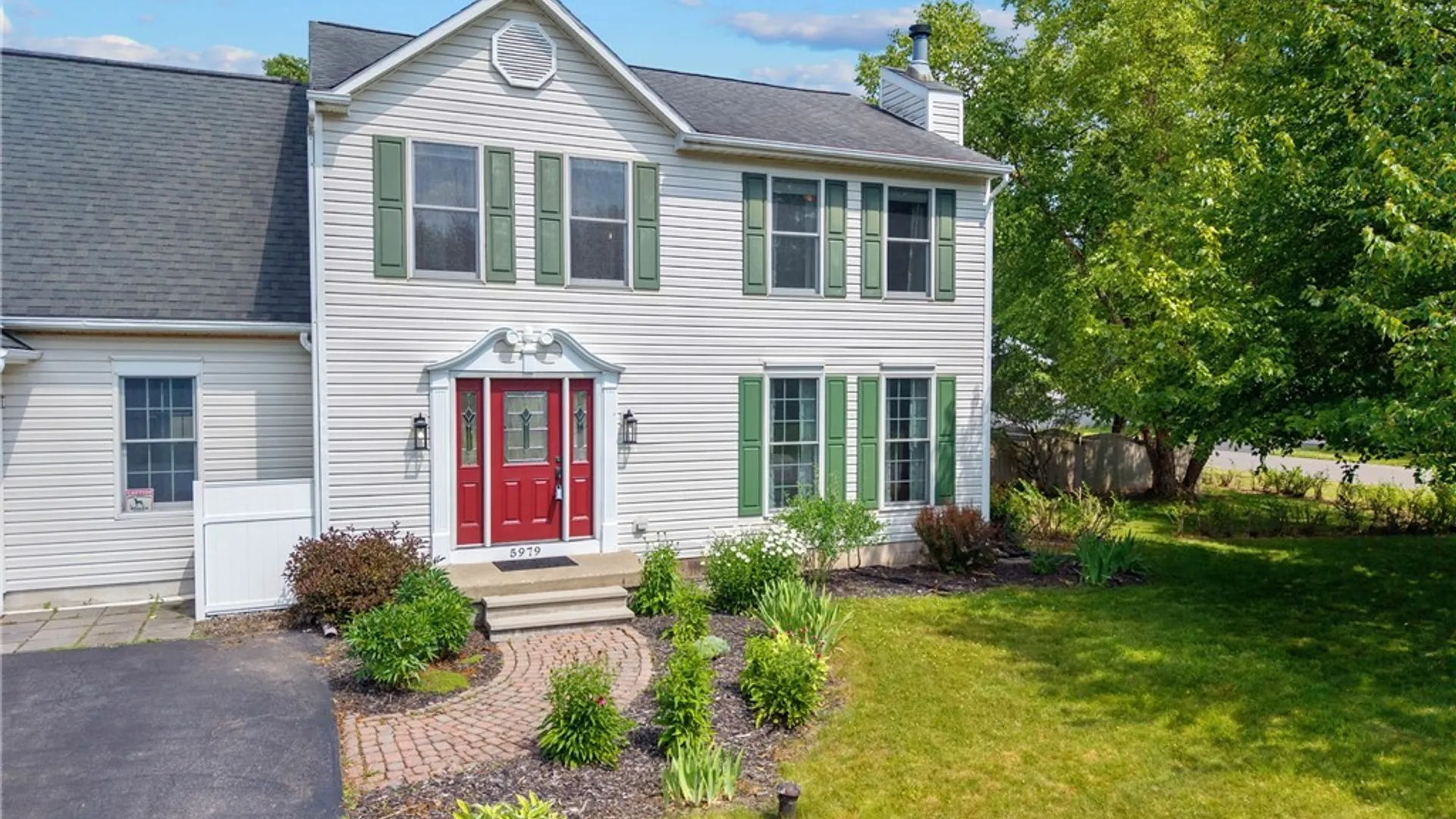 Property at 5979 Hebrides, Cicero, NY 13039 2