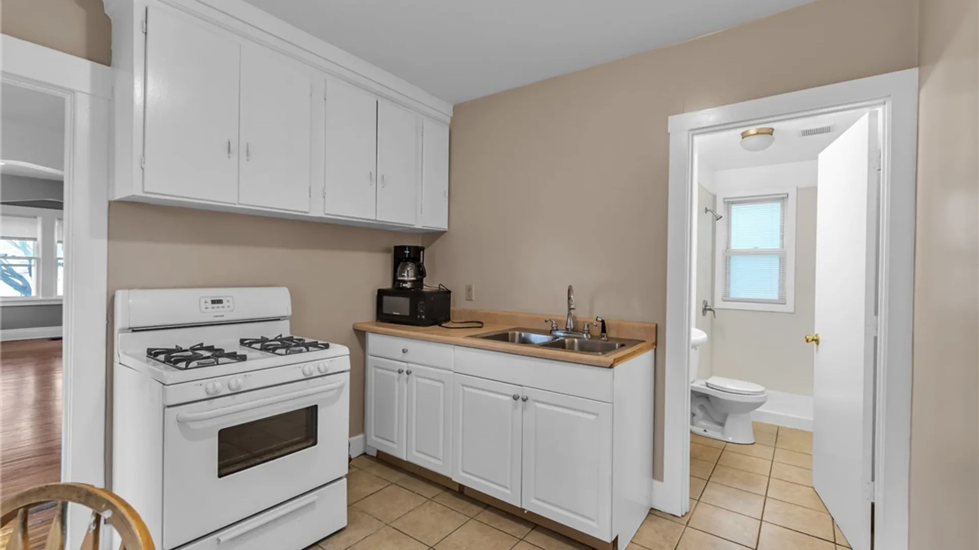 Property at 7 Custer Street, Buffalo, NY 14214 28