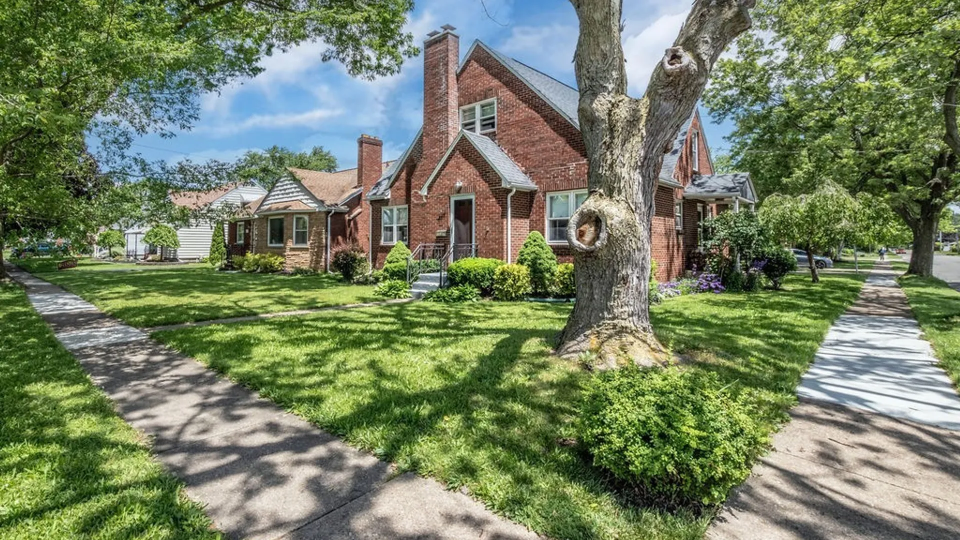 Property at 647 Barrally Street, North Tonawanda, NY 14120 2