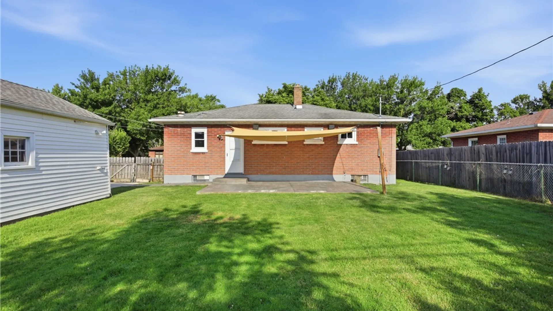 Property at 85 Emerson Drive, Amherst, NY 14226 23