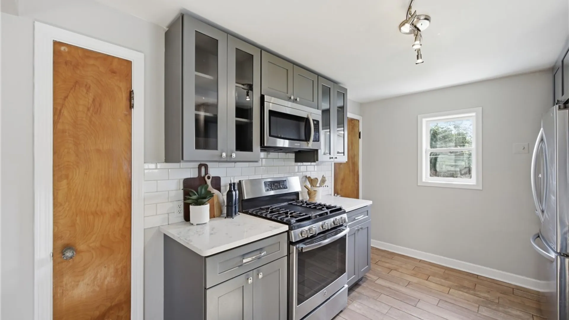 Property at 85 Emerson Drive, Amherst, NY 14226 5