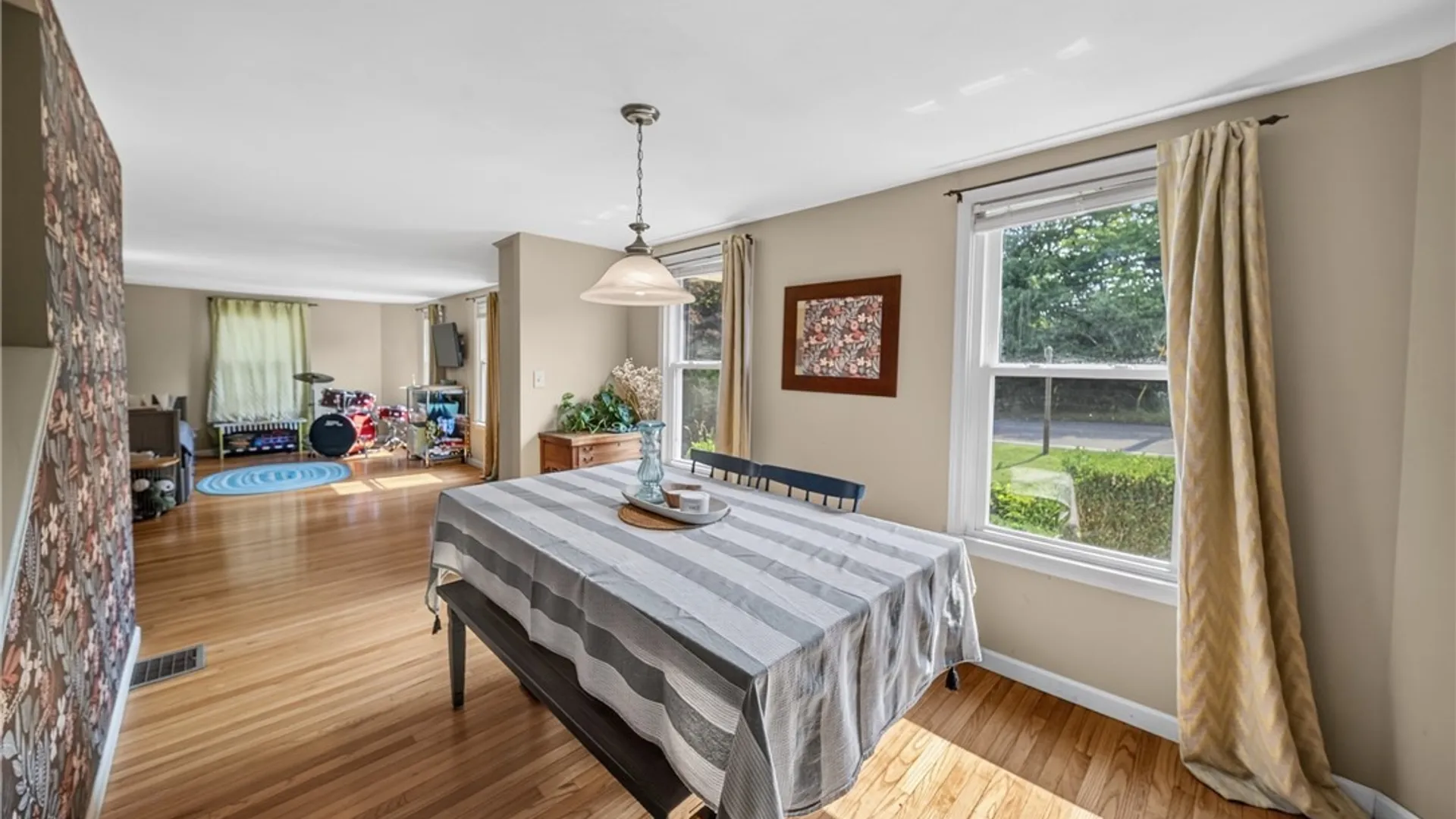 Property at 700 Maple Drive, DeWitt, NY 13066 13