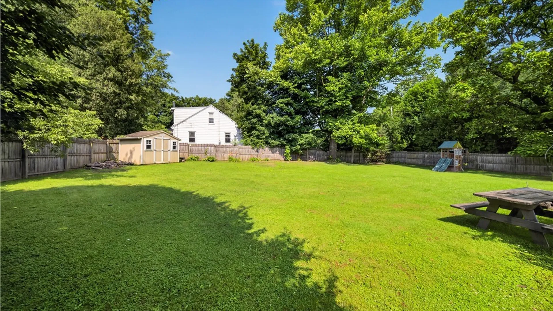 Property at 700 Maple Drive, DeWitt, NY 13066 38