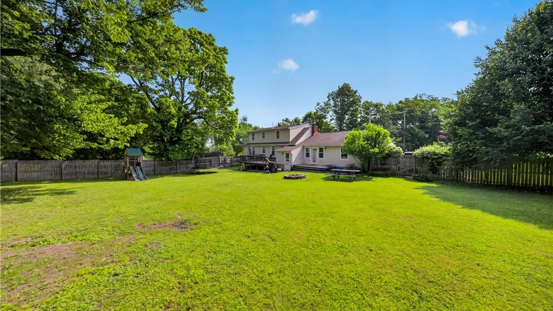 Property at 700 Maple Drive, DeWitt, NY 13066 40