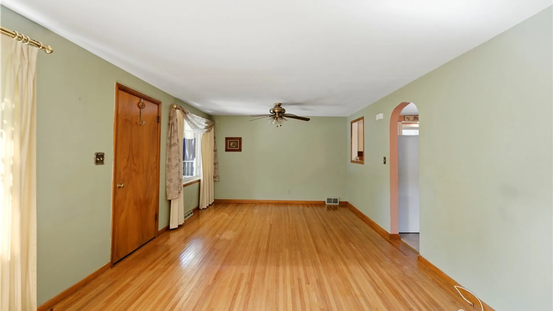 Property at 161 Dellwood Road, Amherst, NY 14226 7
